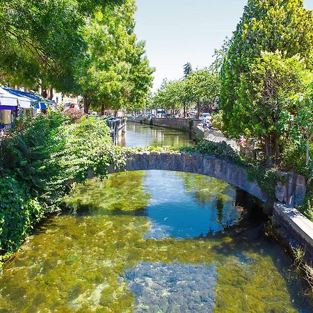 Gite De L'Olivier, Classe, Climatise, Jardin Avec Parking Gratuit Devant Le Logement Et A 5 Minutes Du Centre-Ville A Pied LʼIsle-sur-la-Sorgue Eksteriør bilde