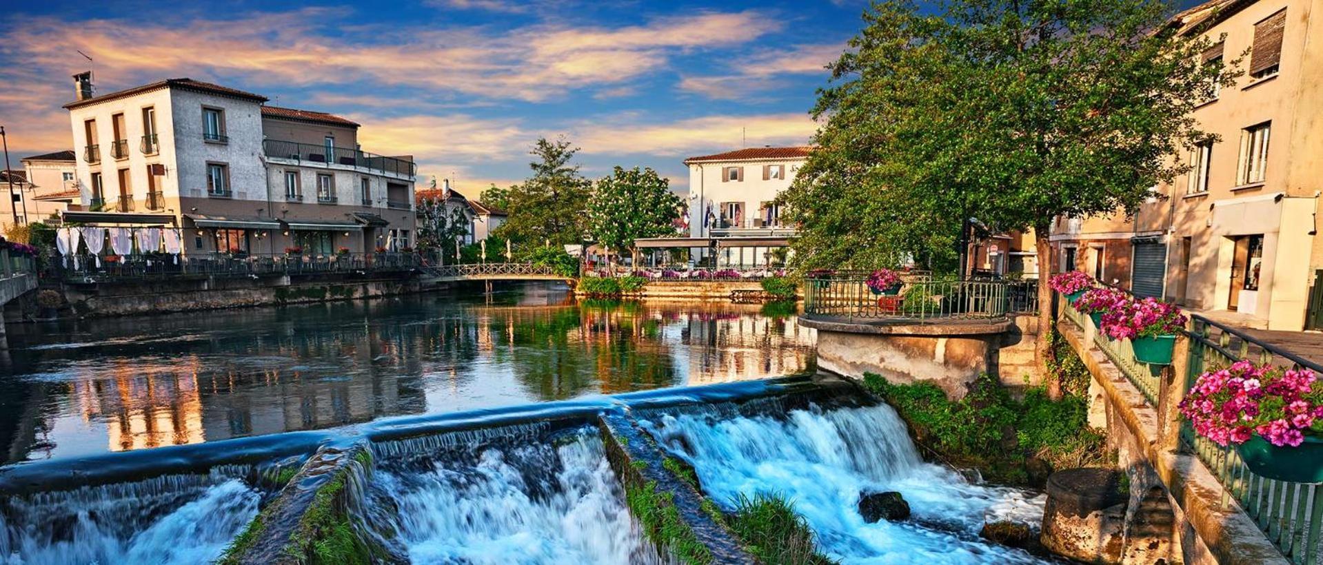 Gite De L'Olivier, Classe, Climatise, Jardin Avec Parking Gratuit Devant Le Logement Et A 5 Minutes Du Centre-Ville A Pied LʼIsle-sur-la-Sorgue Eksteriør bilde